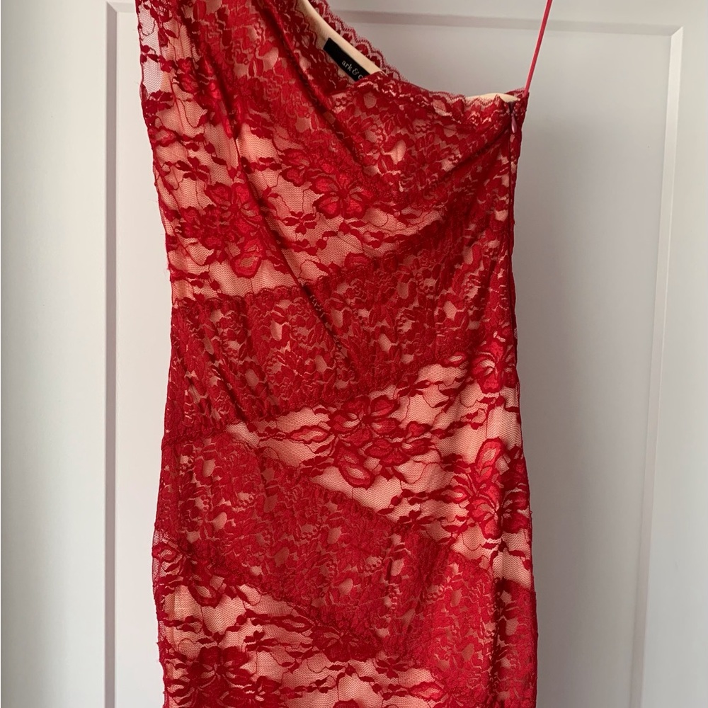Lulus - Ark & Co. Red Lace One Shoulder Slip Dress